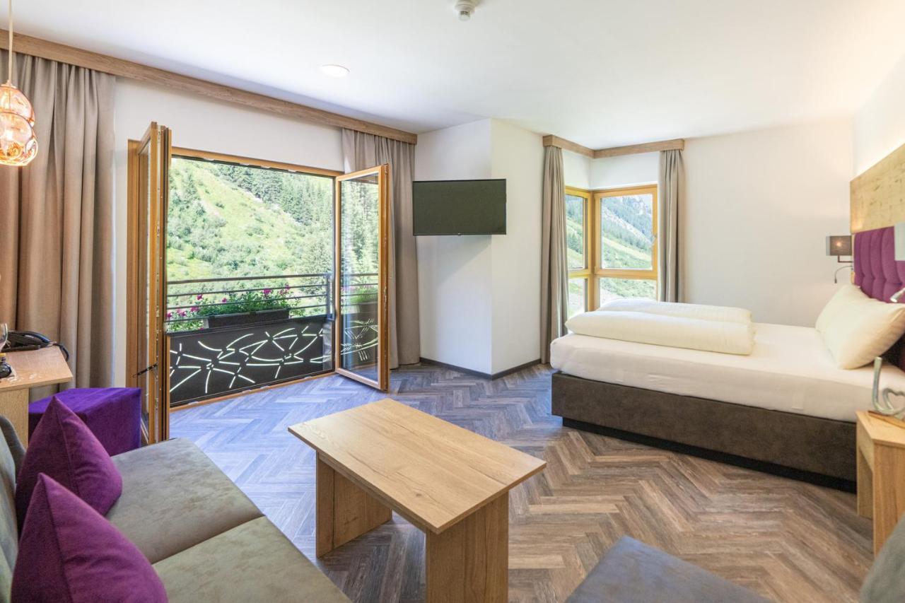 Hotel Gundolf Sankt Leonhard im Pitztal Exterior foto
