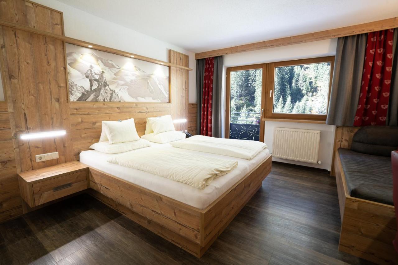 Hotel Gundolf Sankt Leonhard im Pitztal Exterior foto