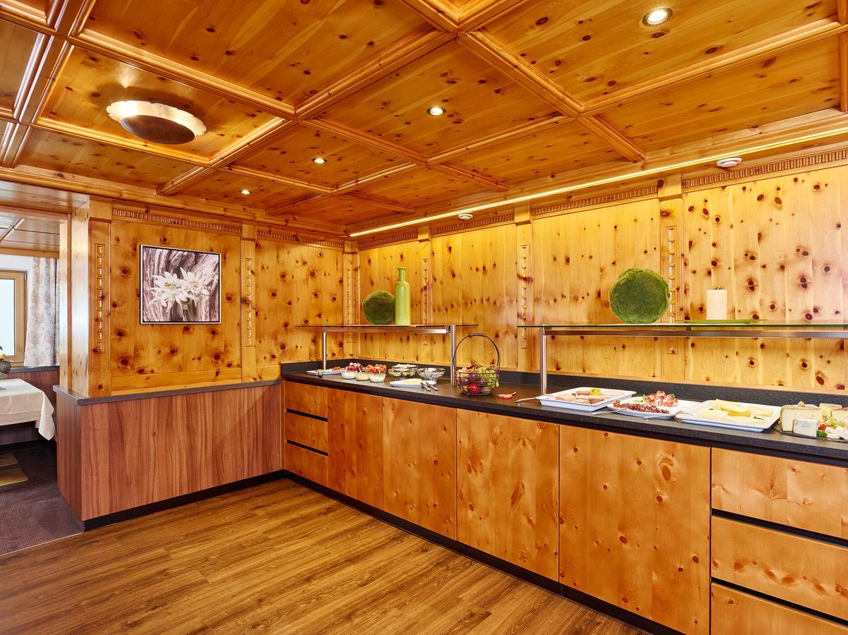 Hotel Gundolf Sankt Leonhard im Pitztal Exterior foto